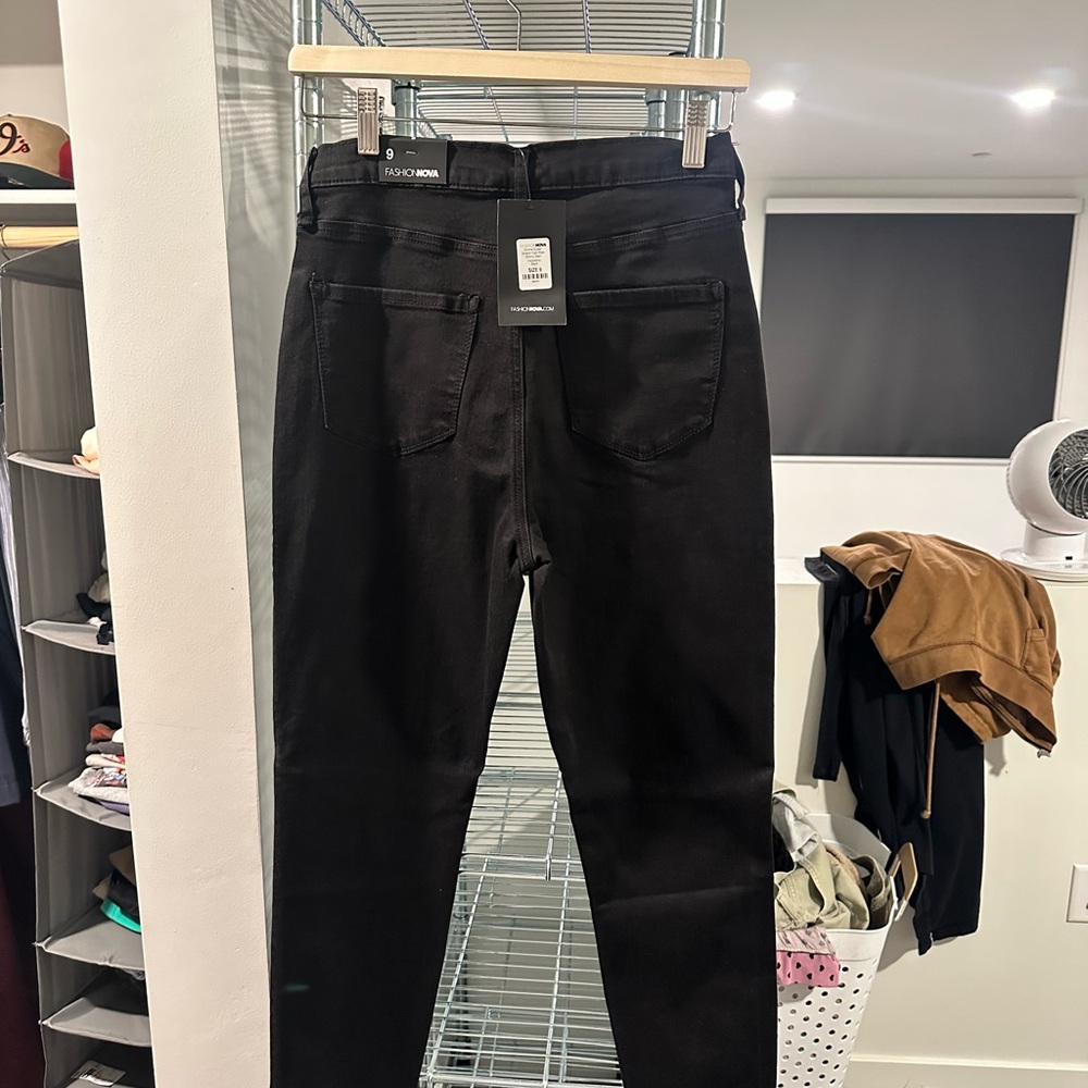 Fashion Nova Black Skinny Jeans NWT